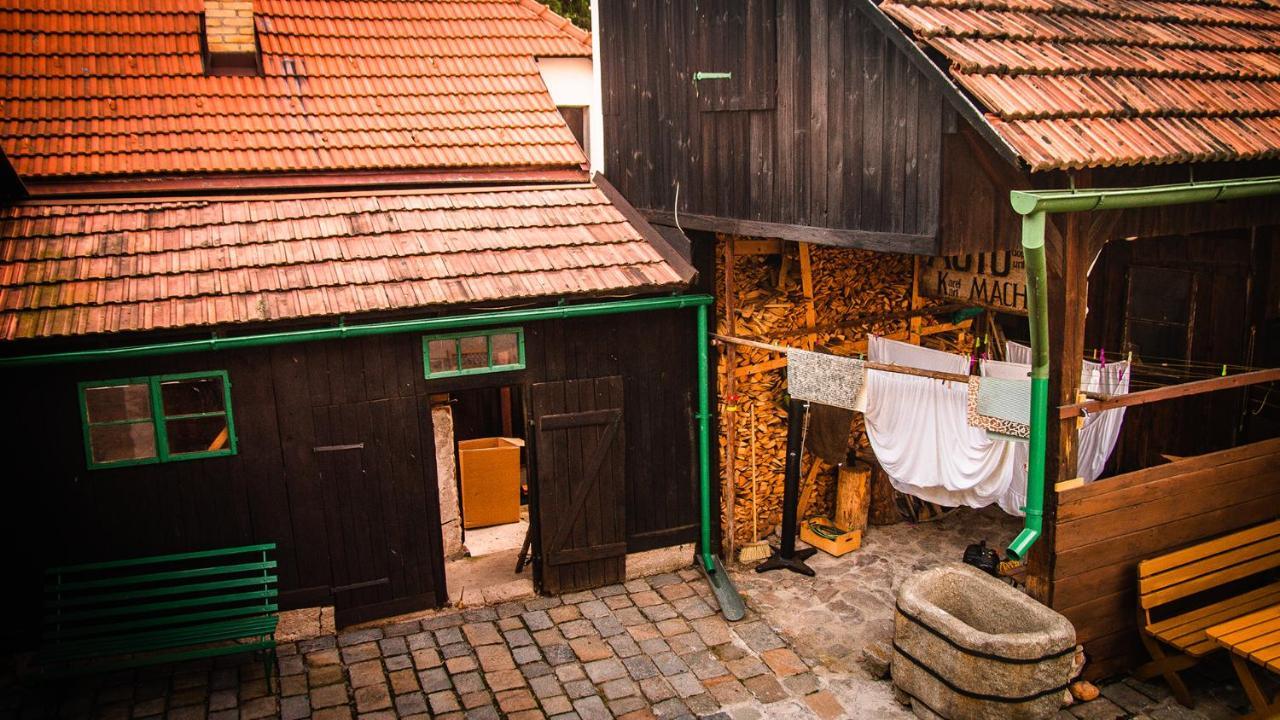 Penzion 1670 Nové Hrady エクステリア 写真